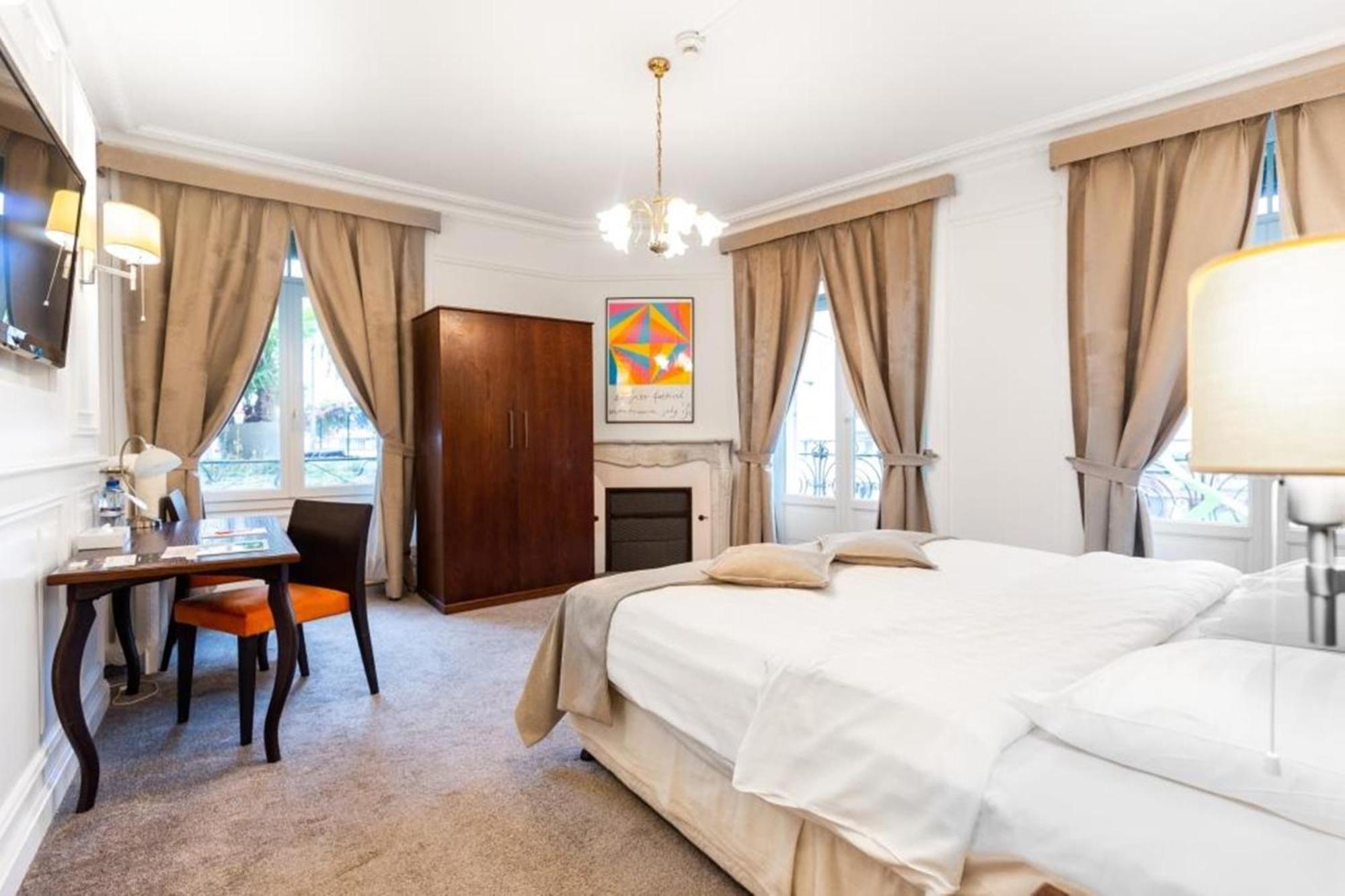 Hotel J5 Helvetie & La Brasserie 3*